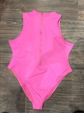 SKIMS Plus Size Hot Pink One-Piece Swimsuit with Logo Brand New w/tags